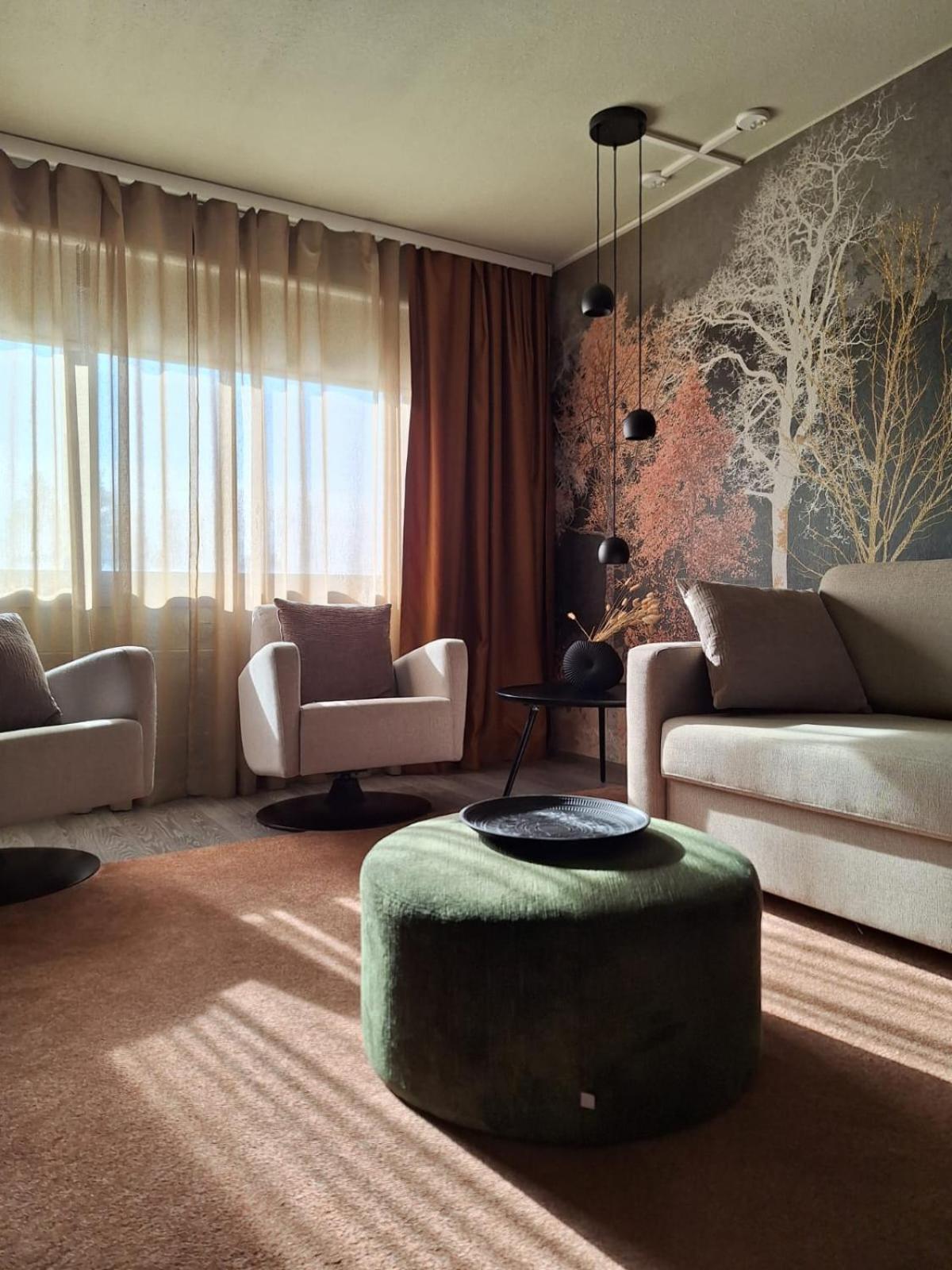 Hotel Kaeenpesae Ylivieska Exteriör bild